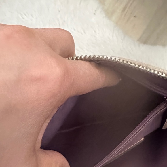 Coach Cream and Pink crossbody Bag - Picture 9 of 15